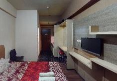 Others 3 The Suites Metro Apartment by Desta Farispro