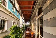 Others 6 Lavian Hotel