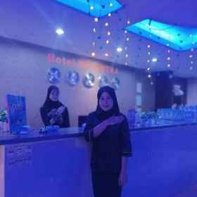 Reception 1 Hotel Sri Sutra PJ 222, Say Yes Cafe 호텔