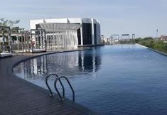 Others 2 Zulanie Suite @ Troika Residence, Wifi & Netflix