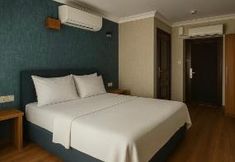 Lain-lain 5 Red Green