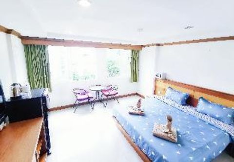Others B-Cheapest/Month5/KingBed Room/PatongBeach &Bangla