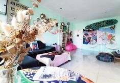 Others 3 Lanting House  /3 person Room/Family Room/ Balcony