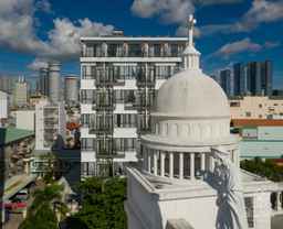 KunKin Luxury Hotel & Apartment, USD 80.52