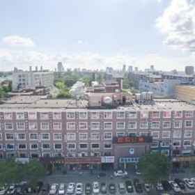 Green Tree Inn Shanghai Songjiang District Songdong Business Hotel 1 Green Tree Inn Shanghai Songjiang District Songdong Business Hotel, MIRACLE美发沙龙 Hotels