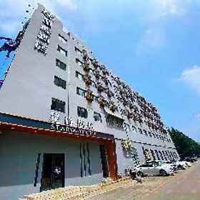 Starway Hotel Shenyang Tiexi Dream Factory 1 Starway Hotel Shenyang Tiexi Dream Factory, Shenyang Ruifeng Hotels