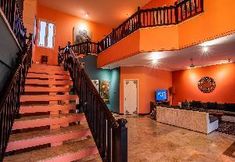 Others 2 Laki Uma Villa - Male Only