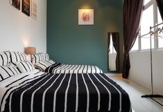 Others 2 Puchong 1-5 pax 5mins IOI Mall LRT Cozy Apartment