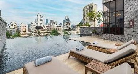 Others 2 The Coach Hotel Sukhumvit