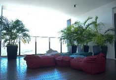 その他 2 KB2712 | SANITIZED | NETFLIX | WIFI | PARKING.1011