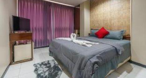 Others 2 Sukhumvit Beds