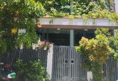 Others 5 La Maison de Fleurs