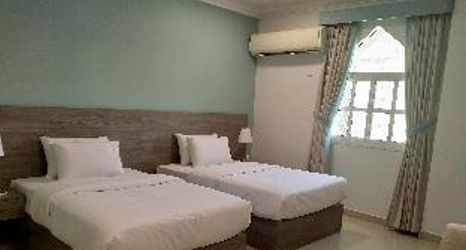 Others 2 Sovereign Hotel - Marriage Certificate Required