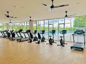 Others 4 Designer Deluxe Suite 3BR @KLIA