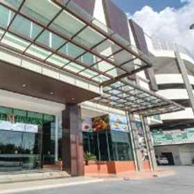 Hotel Holmes Gelang Patah 1 Hotel Holmes Gelang Patah, Restoran padang bundo kanduang Hotels