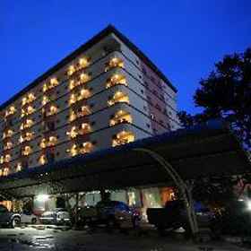 TS Home Building Apartment1TS Home Building Apartment,วัดสามพราน飯店