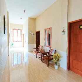 YUTAKA INN Banyuwangi Syariah 1 Yutaka Inn Banyuwangi, Hotel Makam Datuk Malik Ibrahim