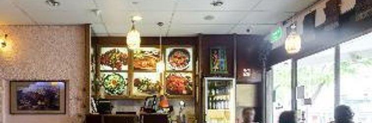 Others L Hotel @ Broadway