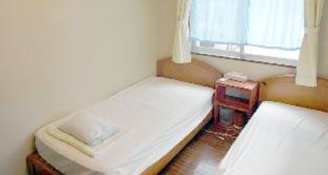 Others 2 Guesthouse Hanahana