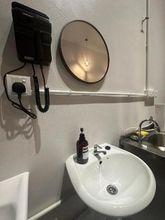 Others 4 Be Right Back Loft - Alma