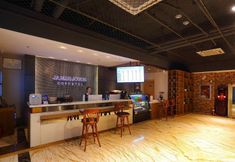 Others 3 JAMES JOYCE COFFETELA SHENYANG NORTH RAILWAY STATI