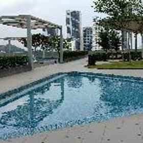 Homestay 6 to 9 pax Kota Damansara 1 โฮมสเตย์ 6 ถึง 9 ท่าน โกตา ดามานซารา, โรงแรม & ที่พัก Studio LOKASI