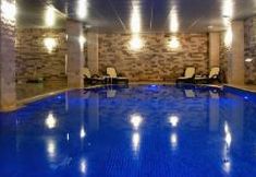 Others 3 Adonis Hotel