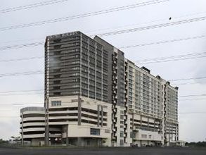 Others 4 Hotel Holmes Gelang Patah