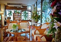 Others 3 12 PM Bangkok