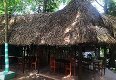 Others 5 Bullet Tree Riverside Cabanas