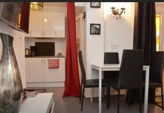 Others 3 COCON EN PLEIN CENTRE VILLE MENTON A 400 METRES DES PLAGES ET A QUELQUES PAS DES TRANSPORTS ET COMMODITES.