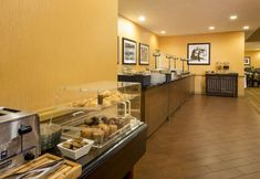 Khác 3 DOUBLETREE BY HILTON HOTEL RALEIGH - BROWNSTONE - UNIVERSITY