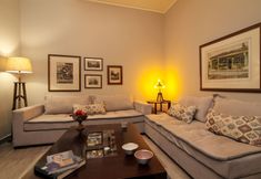 Others 2 Close to Transit - Modern 2BR Home