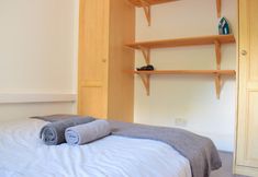 Lainnya 2 1 Bedroom Property in South West London