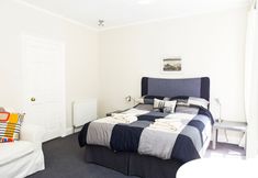 Others 3 Central Edinburgh Studio Flat