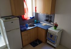 Others 4 Excellent Location, Entire Apartment