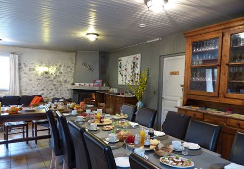 Others Cottage 6 -8 People is 20km From Gap and 7km From Tallard Airfield