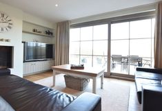Others 7 Spacious Holiday Home in Middelkerke With Jacuzzi