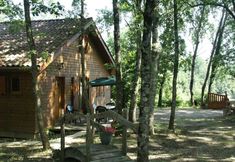 Others 2 Quietly Located Chalet With Private Pool by the Edge of the Historical Forest