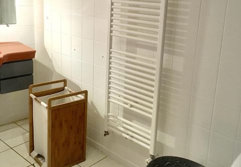 Others House With 2 Bedrooms in Octon , With Shared Pool