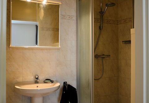 Others Enjoy a Wonderful Stay Near the Beach in the Family Resort of Katwijk