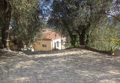 Others 3 House Overlooking the Valley With a Barbecue on the Cool and Breezy Terrace