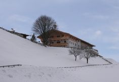 Lain-lain 2 Luxurious Mansion in Söll Near Forest