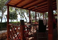 Lain-lain 3 Comfortable Chalet With two Bathrooms, at 31 km. From Zadar