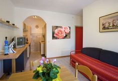 Others 5 Nice Holiday Home Close to Sea, in Rosolina Mare, Near Venice