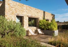 Lain-lain 2 Exceptional Holiday Home With Private Swimming Pool, in the Middle of the Vineyards