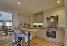 Others 7 Attractive Holiday Home in Sutton Valence With Fireplace
