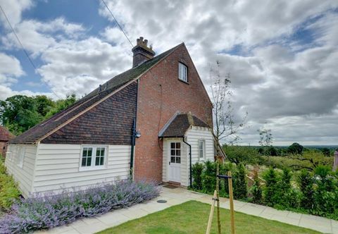 Others Attractive Holiday Home in Sutton Valence With Fireplace