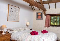 Others 7 Cosy Cottage With Authentic Fireplace in the Breathtaking Duffryn Valley