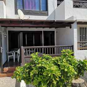 ROOMS BEACH AVENUE 1, Hotel Pocillos Beach